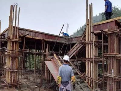 湖北自建房施工《赣州市农村住房建设管理条例》下月起施行